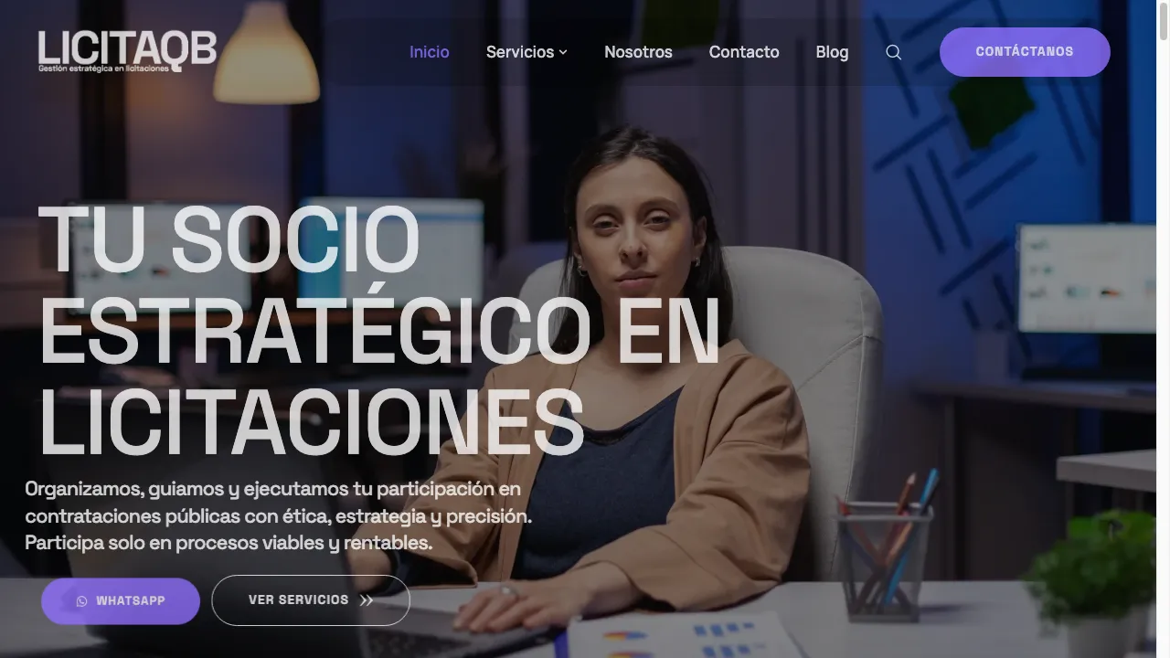 Captura de pantalla real del sitio web Licitaciones QB
